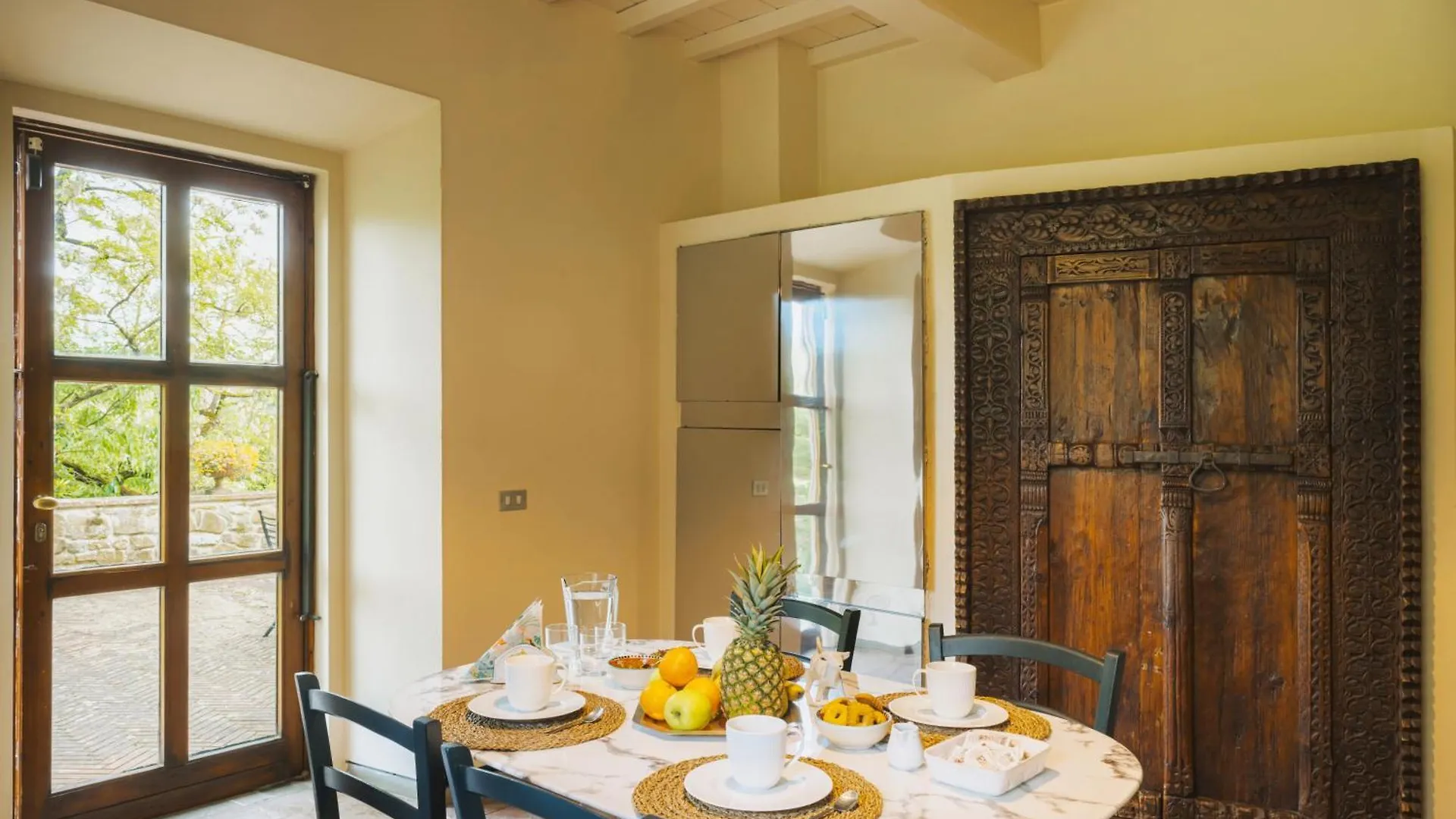 Apartments Florence - Villa La Medicea With Swimming Pool Montauto